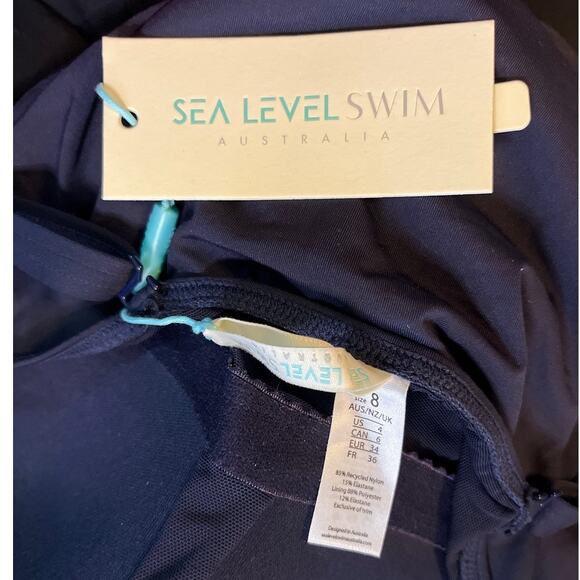 Sea Level Australia Essential Twist Front One Piece US 4 NWT Navy - Picture 4 of 6